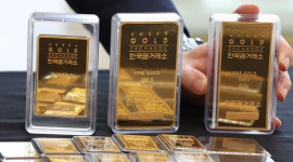 Giá vàng suy yếu khi thị trường hoài nghi khả năng Fed hạ lãi suất