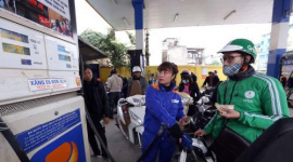 Giá xăng giảm nhẹ trong kỳ điều hành chiều 6/11