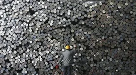 Mỹ áp thuế chống bán phá giá 127% đối với thép xây dựng của Algeria