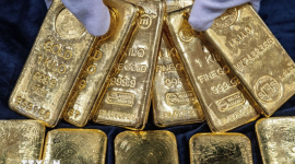 Giá vàng, bạc và bạch kim lập kỷ lục mới trong ngày 26/12