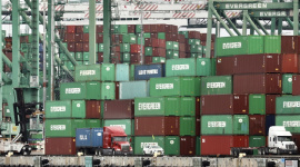 Dự báo 2026: Kinh tế EU chịu sức ép kép giữa thuế quan và năng lượng Mỹ