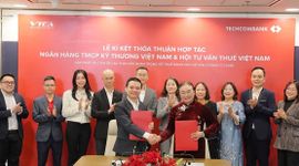 Techcombank hợp tác hội tư vấn thuế Việt Nam, hỗ trợ hộ kinh doanh chuyển đổi