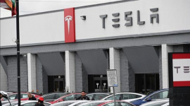 Tesla triệu hồi hơn 375.000 xe do vấn đề trợ lực lái