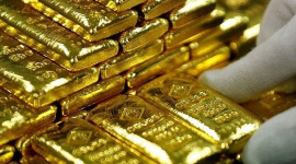 Giá vàng thế giới đảo chiều, lấy lại mốc 2.900 USD/ounce