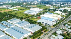 “Ông lớn” bất động sản công nghiệp đua mở rộng quỹ đất