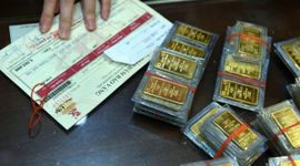 Tiếp tục tăng tốc, giá vàng SJC vượt 100 triệu đồng/lượng