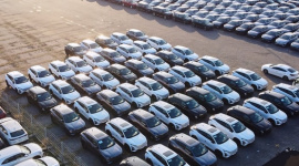 Bộ Tài chính đề xuất giảm thuế nhập khẩu ô tô, khí hóa lỏng LNG