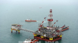 Giá dầu thế giới đảo chiều tăng hơn 4%