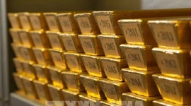  Giá vàng châu Á thấp nhất trong hơn một tháng