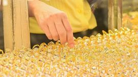 Giá vàng SJC tăng vọt lên 120,5 triệu đồng/lượng, chênh lệch với thế giới gần 12 triệu