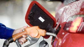 Giá xăng dầu tăng rất mạnh, có loại tăng gần 1.500 đồng/lít