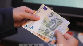 ECB dự kiến tiếp tục hạ lãi suất, hé lộ khả năng "tạm nghỉ"