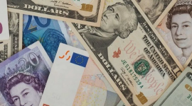 Những diễn biến kinh tế, thị trường toàn cầu mới nhất trong tuần qua: Nhiều ngân hàng trung ương hạ lãi suất, một số khác giữ nguyên