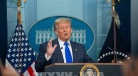 Tổng thống Mỹ Donald Trump nêu điều kiện có thể gia hạn thuế tiếp sau ngày 1/8