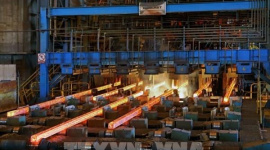 Tổng thống Mỹ nêu lộ trình áp thuế mới với thép và chip bán dẫn