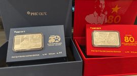 Miếng bạc 50 năm Giải phóng miền Nam của Phú Quý bất ngờ “sốt” trở lại sau 4 tháng mở bán