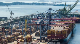 Chính quyền Tổng thống D. Trump kỳ vọng thu 50 tỷ USD từ thuế quan