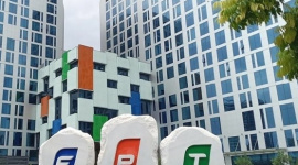 Chuyện gì đang xảy ra với FPT: Khối ngoại bán ròng 12 phiên liên tiếp, hở room kỷ lục 140 triệu cổ phiếu dù lợi nhuận vẫn tăng trưởng cao