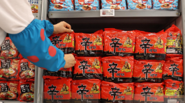 Sóng ngầm thuế quan: Các ngành hàng ngách châu Á chao đảo