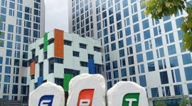 FPT báo lãi ròng gần 6.000 tỷ, doanh thu khối công nghệ vượt 1 tỷ USD sau 8 tháng
