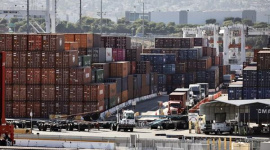 Kinh tế Mỹ trước kịch bản hoàn thuế 200 tỷ USD