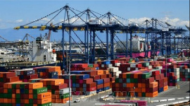 Thương mại toàn cầu năm 2034 sẽ xoay quanh 4 cực kinh tế lớn