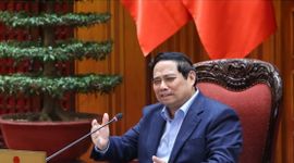 Thủ tướng họp về phát triển công nghiệp đất hiếm