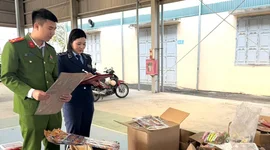 Phát hiện 3.000 sản phẩm socola, nho khô, kẹo… có vấn đề, người dân đặc biệt chú ý