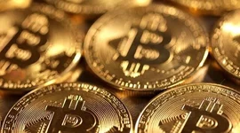 Bitcoin giảm mạnh xuống dưới 92.500 USD do căng thẳng địa chính trị