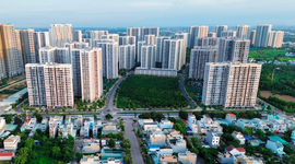 Tín dụng bất động sản tăng 28%, chuyên gia cảnh báo rủi ro