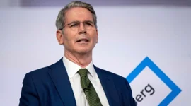 Rộ tin đồn ông Trump "đòi" Greenland vì không được giải Nobel Hòa bình: Bộ trưởng Tài chính Mỹ lên tiếng