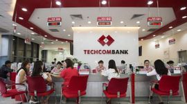 Techcombank lãi trước thuế 32.500 tỷ đồng năm 2025