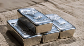 Trung Quốc: Người dân Hong Kong đổ xô đầu tư vào bạc để phòng rủi ro