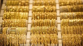 Giá vàng thế giới vượt mốc 5.100 USD/ounce