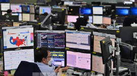 Chứng khoán Nhật Bản giảm điểm do áp lực từ đồng yen mạnh lên