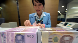 Thái Lan giới hạn giao dịch vàng để kiểm soát đồng baht tăng mạnh