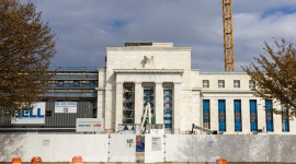 Fed giữ nguyên lãi suất, chưa phát tín hiệu rõ ràng về thời điểm nới lỏng trở lại