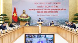 Thủ tướng yêu cầu dồn lực hoàn thành mục tiêu 5.000 km đường cao tốc đến năm 2030