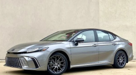 Ai nói Toyota chậm chuyển đổi sang xe điện?