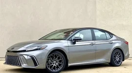 Ai nói Toyota chậm chuyển đổi sang xe điện?