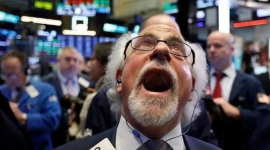 Một cổ phiếu ngân hàng bị tự doanh CTCK thẳng tay "xả" ròng hơn 300 tỷ đồng trong phiên 8/1