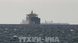 Căng thẳng tại eo biển Hormuz đẩy giá tàu chở dầu lên mức kỷ lục