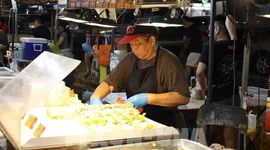 WB nâng dự báo tăng trưởng kinh tế Malaysia