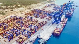 Ấn Độ tăng lãi suất lần đầu tiên trong gần 4 năm