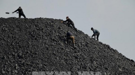 Sản lượng than của Trung Quốc tăng trưởng chậm kỷ lục