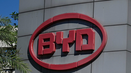 BYD lần đầu vượt Ford về doanh số toàn cầu trong năm 2025
