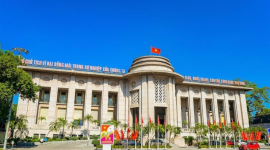 Lãi suất liên ngân hàng tiếp tục giảm mạnh trên diện rộng, NHNN hút ròng thanh khoản