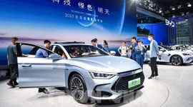 Thị trường xe điện toàn cầu sụt giảm trong tháng đầu năm 2026