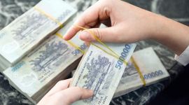 Đầu năm Bính Ngọ: Giữ tiền mặt, mua vàng hay xuống tiền bất động sản?