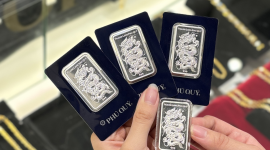 Khi bạc ra khỏi bóng của vàng